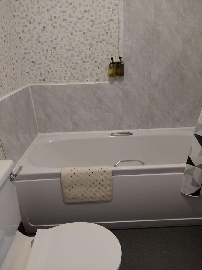 케직 트와 도그 인 B&B 외부 사진